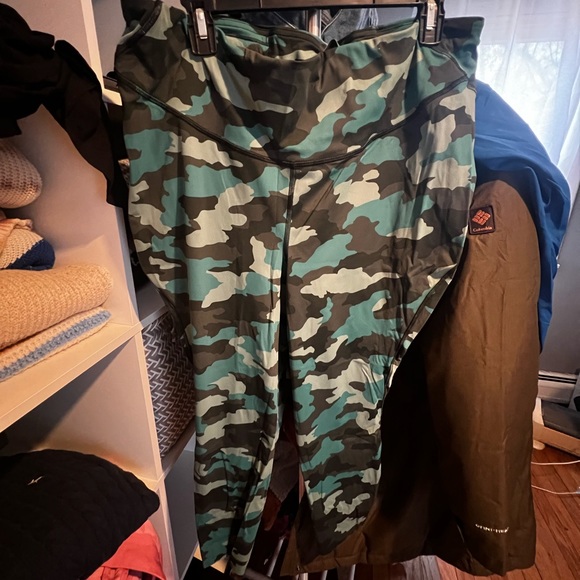 lululemon athletica Pants - Size 20 Lululemon leggings